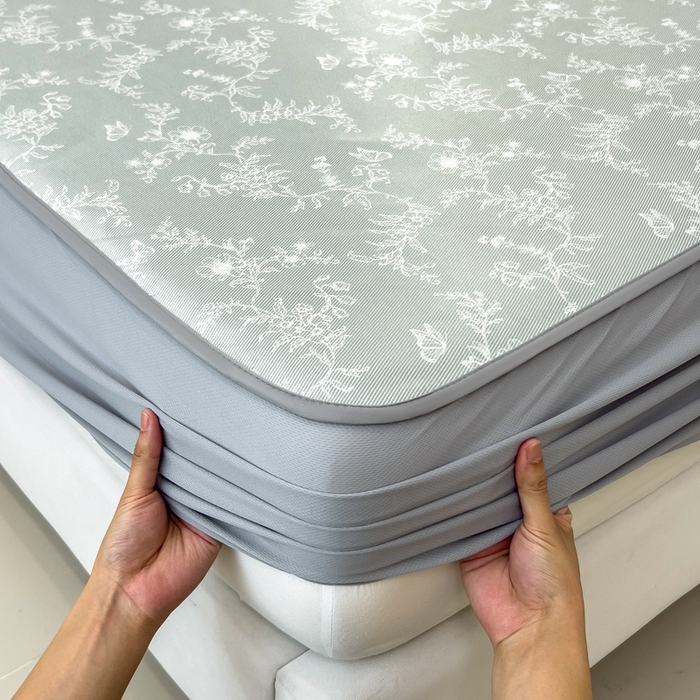 91家纺网 家纺一手货源 找家纺 2025年新款600D丝滑冰丝凉席-床笠款 连理枝白