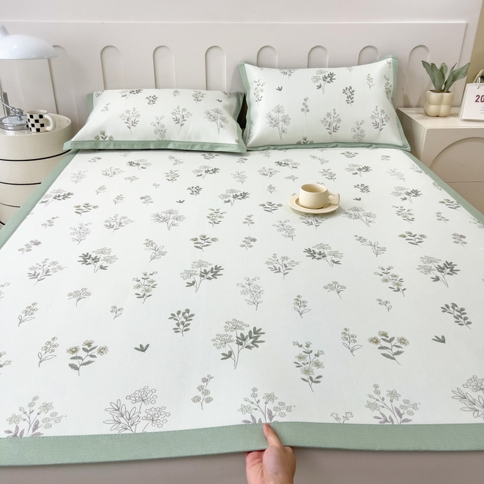 91家纺网 家纺一手货源 找家纺 倾慕家纺 2025年新款600D丝滑冰丝凉席-床席款 清凉一叶