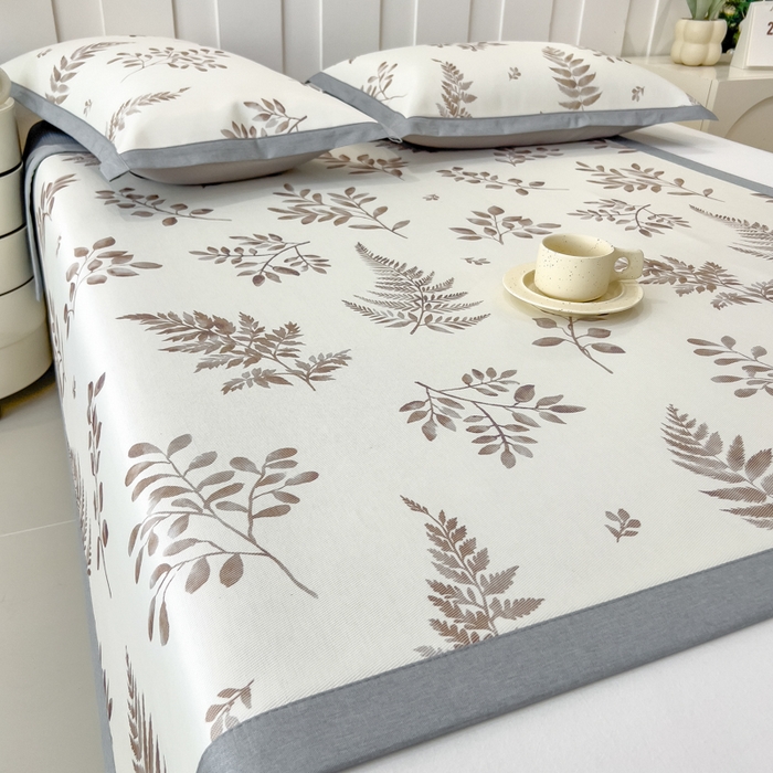 91家纺网 家纺一手货源 找家纺 倾慕家纺 2025年新款600D丝滑冰丝凉席-床席款 素叶金