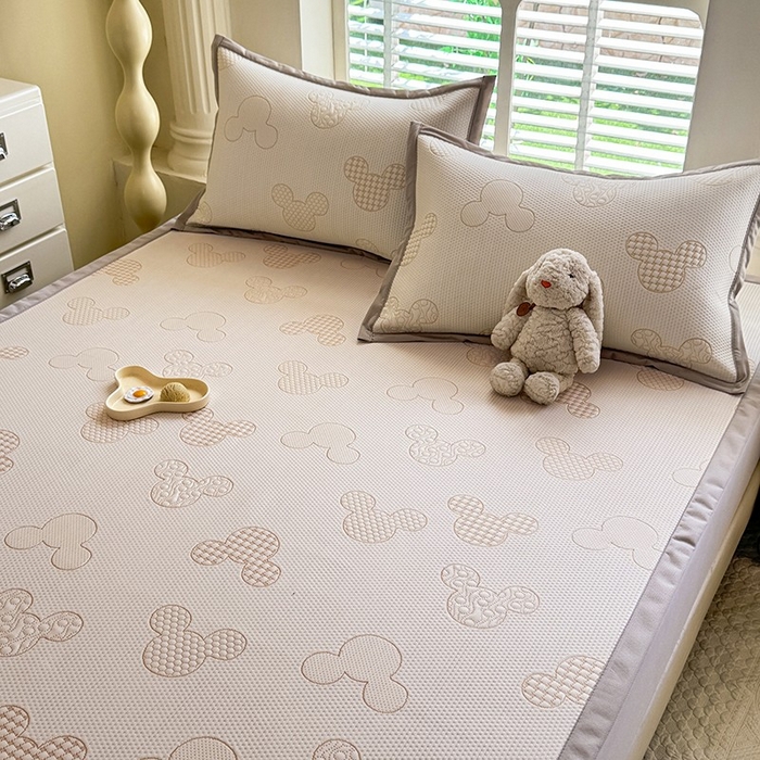 91家纺网 家纺一手货源 找家纺 绒世界 2025新款A类提花凉感豆豆复合凉席套件 提花豆豆-米琦