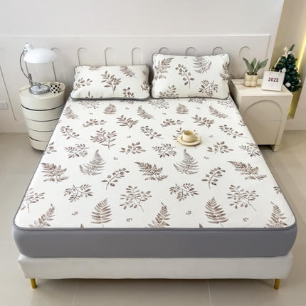 91家纺网 家纺一手货源 找家纺 倾慕家纺 2025年新款600D丝滑冰丝凉席-床席款 素叶金