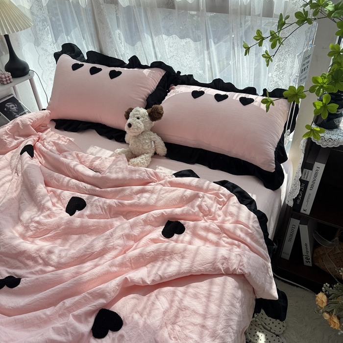 91家纺网 家纺一手货源 找家纺 2025新款毛巾绣单夏被夏被四件套 爱心-粉色