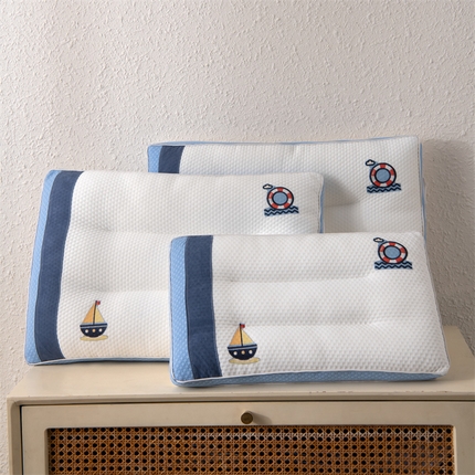 91家纺网 家纺一手货源 找家纺 （总）织布人 2025新款枕芯A类针织棉扬帆起航儿童枕学生宿舍专用定型护颈枕头