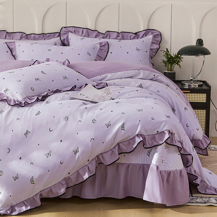 91家纺网 家纺一手货源 找家纺 铠畅家纺 2025新款有氧双层纱印花夹棉床盖四件套-终版 蝴蝶纷飞 星空紫