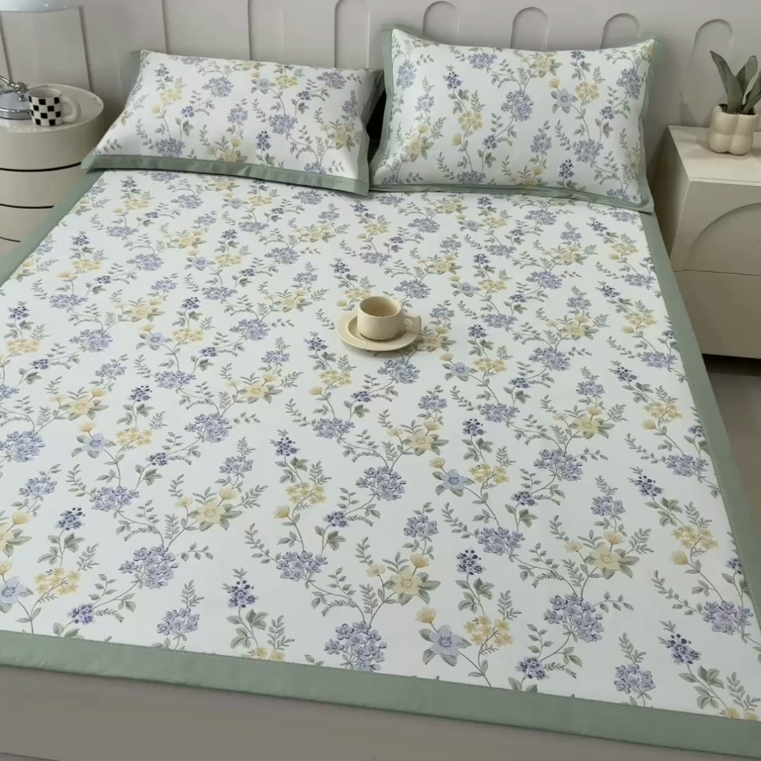 91家纺网 家纺一手货源 找家纺 倾慕家纺 2025年新款600D丝滑冰丝凉席-床席款 点点兰花