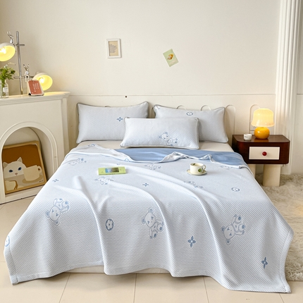卡伦家纺2025凉豆豆冰丝毯系列 小熊——蓝