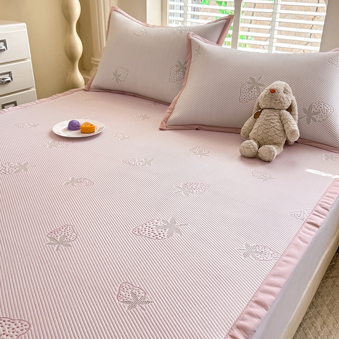 91家纺网 家纺一手货源 找家纺 绒世界 2025新款A类提花凉感豆豆复合凉席套件 提花豆豆-草莓