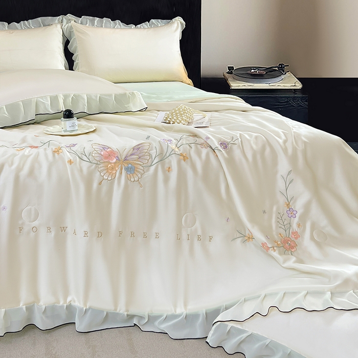 91家纺网 家纺一手货源 找家纺 梦舒羽 2025新款刺绣水洗真丝花边夏被四件套宿舍夏凉被床单枕套三件套-蝶梦花边款 蝶梦-绿 花边款