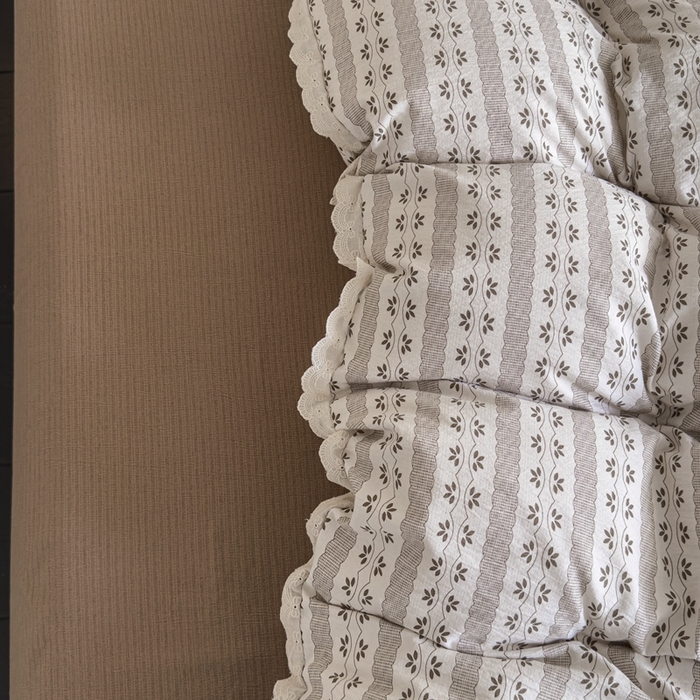 91家纺网 家纺一手货源 找家纺 可思家纺 2025新款法式皱皱纱四件套 罗马假日