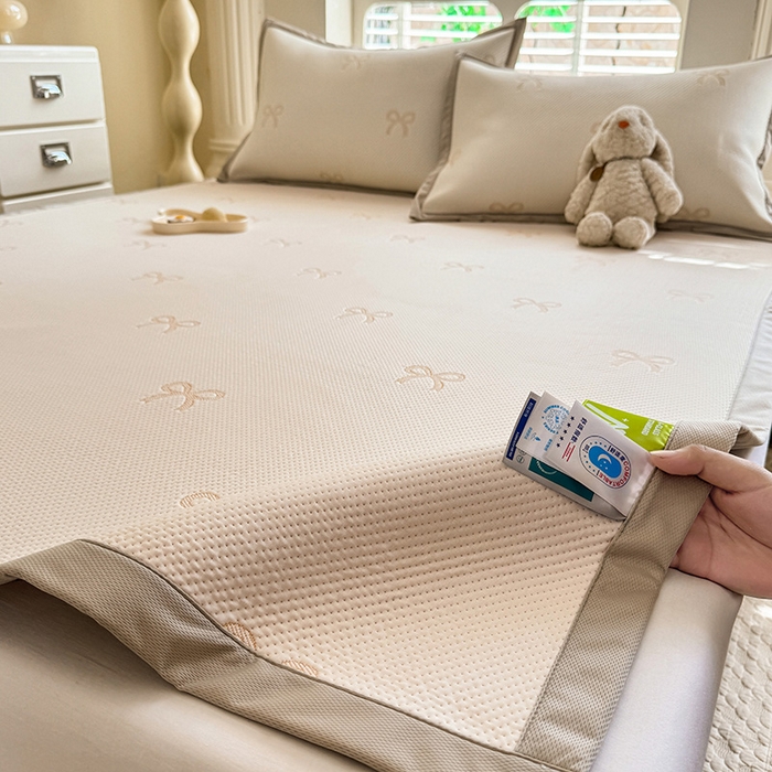 91家纺网 家纺一手货源 找家纺 （总）丝印良品 2025新款A类提花凉感豆豆复合凉席套件