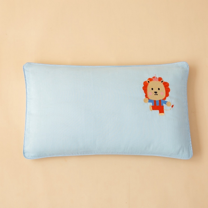 91家纺网 家纺一手货源 找家纺 喜多兔2025新款小轻柔纯棉双层纱枕套枕头 蓝色萌小狮