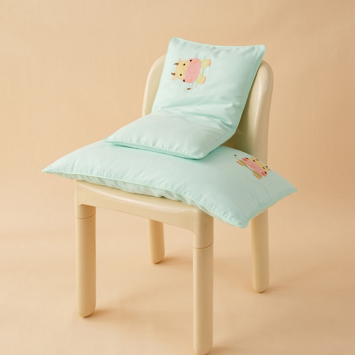 91家纺网 家纺一手货源 找家纺 喜多兔2025新款小轻柔纯棉双层纱枕套枕头 绿色萌小牛