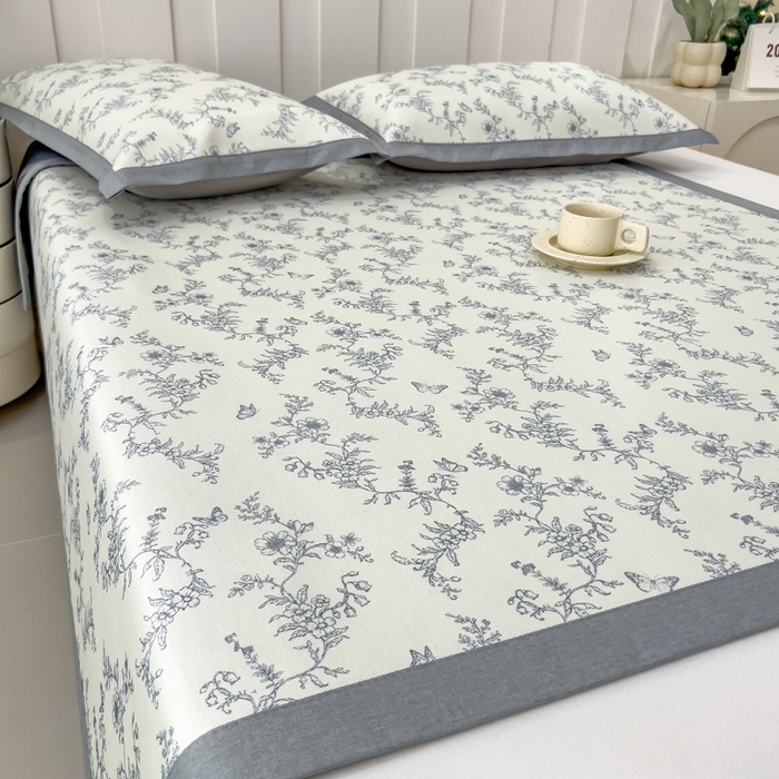 91家纺网 家纺一手货源 找家纺 倾慕家纺 2025年新款600D丝滑冰丝凉席-床席款 连理枝蓝