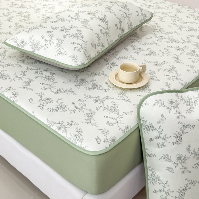 91家纺网 家纺一手货源 找家纺 2025年新款600D丝滑冰丝凉席-床笠款 连理枝绿