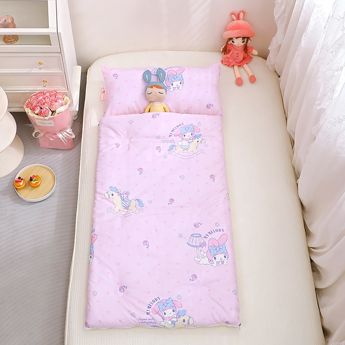 91家纺网 家纺一手货源 找家纺 八零年代 2024新款三丽鸥睡袋儿童一体防踢被 纯棉四季款