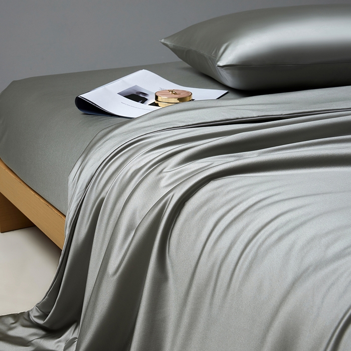 91家纺网 家纺一手货源 找家纺 莱福仕家纺 2025新款A类莹丝流光蚕丝系列夏被 慕尼灰