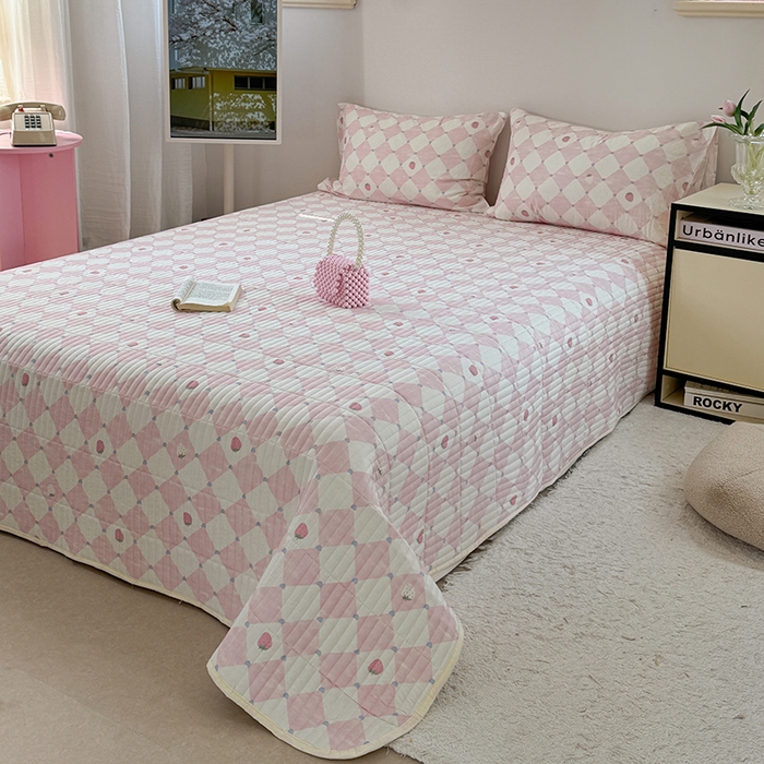 91家纺网 家纺一手货源 找家纺 TT.one 塔塔家居 2025新款全棉双层纱贝壳边夏被系列 床盖·草莓酱粉