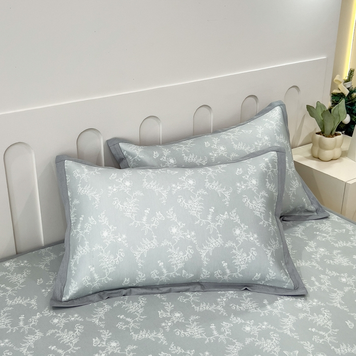 91家纺网 家纺一手货源 找家纺 倾慕家纺 2025年新款600D丝滑冰丝凉席-床席款 连理枝白