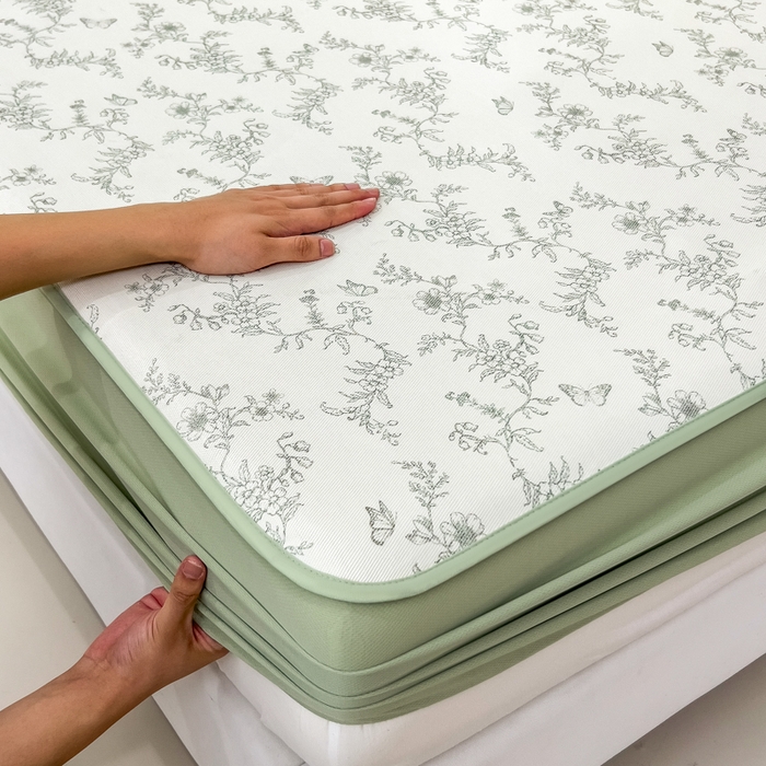 91家纺网 家纺一手货源 找家纺 2025年新款600D丝滑冰丝凉席-床笠款 连理枝绿