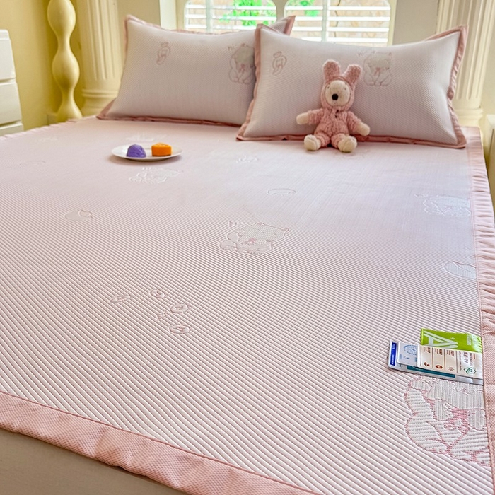 91家纺网 家纺一手货源 找家纺 绒世界 2025新款A类提花凉感豆豆复合凉席套件 提花豆豆-招财猫