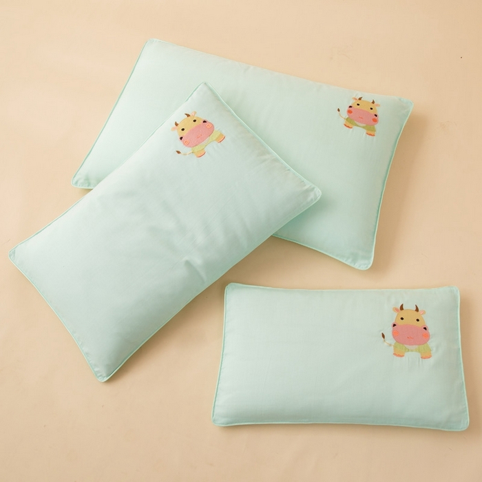 91家纺网 家纺一手货源 找家纺 喜多兔2025新款小轻柔纯棉双层纱枕套枕头 绿色萌小牛