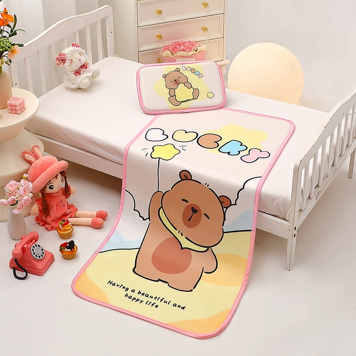 91家纺网 家纺一手货源 找家纺 八零年代 2025新品云柔牛奶丝儿童凉席套件