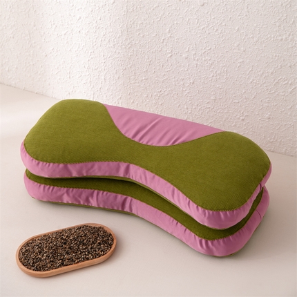 91家纺网 家纺一手货源 找家纺 （总）织布人 2025新款荞麦枕灯芯绒全荞麦壳肩颈养护枕颈椎反弓牵引硬枕头