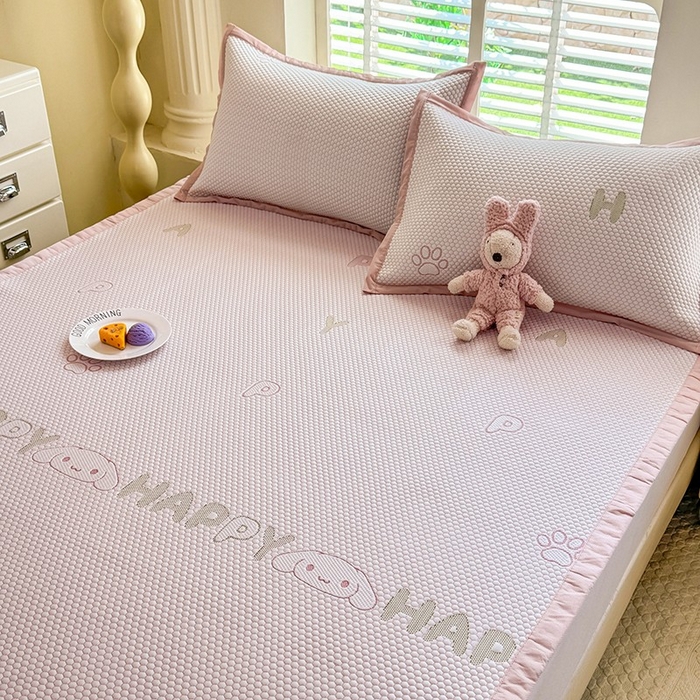 91家纺网 家纺一手货源 找家纺 绒世界 2025新款A类提花凉感豆豆复合凉席套件 提花豆豆-小狗