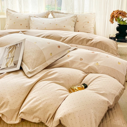 91家纺网 家纺一手货源 找家纺 （总）2025斯卡诺新款拼色针织水洗棉床盖四件套