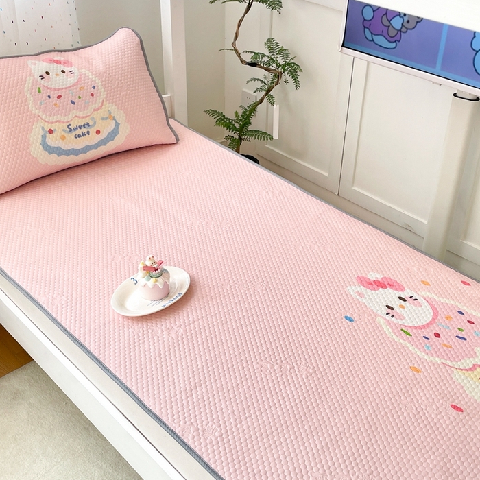 91家纺网 家纺一手货源 找家纺 川悦生活 2025新款大阪冰豆豆凉感凉席三件套 甜蜜蛋糕