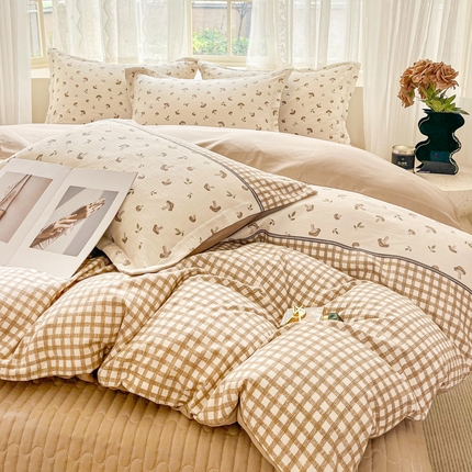 91家纺网 家纺一手货源 找家纺 （总）2025斯卡诺新款拼色针织水洗棉床盖四件套