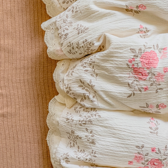 91家纺网 家纺一手货源 找家纺 可思家纺 2025新款法式皱皱纱四件套 赫拉花园米