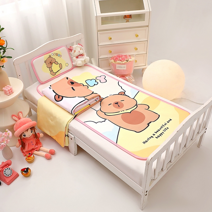 91家纺网 家纺一手货源 找家纺 八零年代 2025新款儿童A类天丝夏被冰爽棉空调被凉感被幼儿园凉席夏被三件套