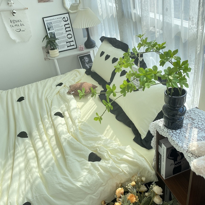 91家纺网 家纺一手货源 找家纺 2025新款毛巾绣单夏被夏被四件套 爱心-米黄