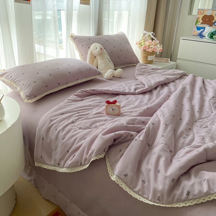 91家纺网 家纺一手货源 找家纺 一比一 2025新款针织双层纱镂空花边夏被四件套 结美