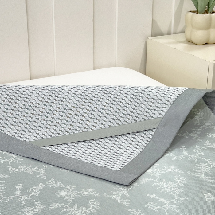 91家纺网 家纺一手货源 找家纺 倾慕家纺 2025年新款600D丝滑冰丝凉席-床席款 连理枝白