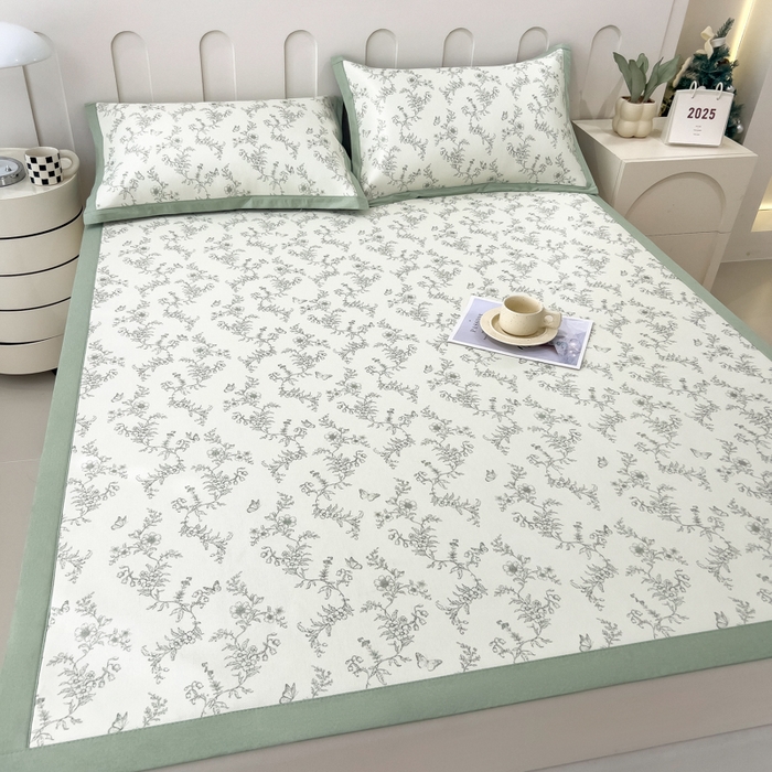 91家纺网 家纺一手货源 找家纺 倾慕家纺 2025年新款600D丝滑冰丝凉席-床席款 连理枝绿