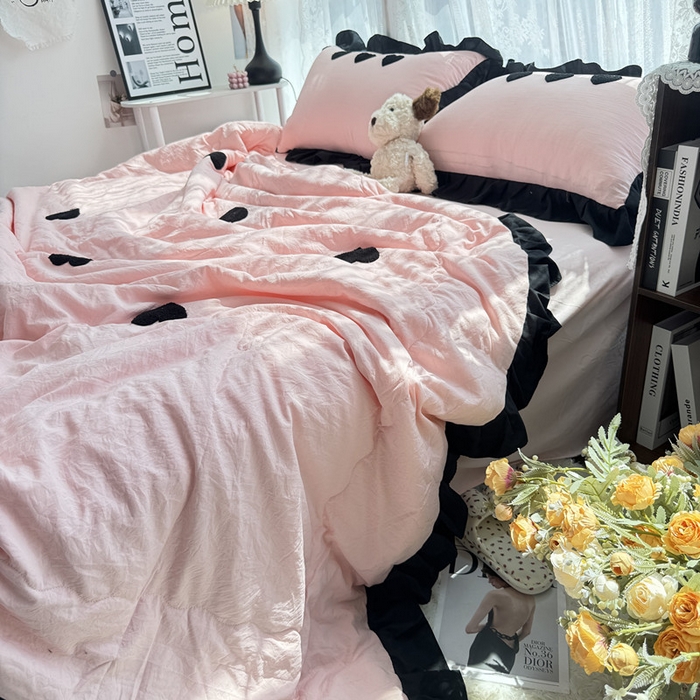 91家纺网 家纺一手货源 找家纺 2025新款毛巾绣单夏被夏被四件套 爱心-粉色