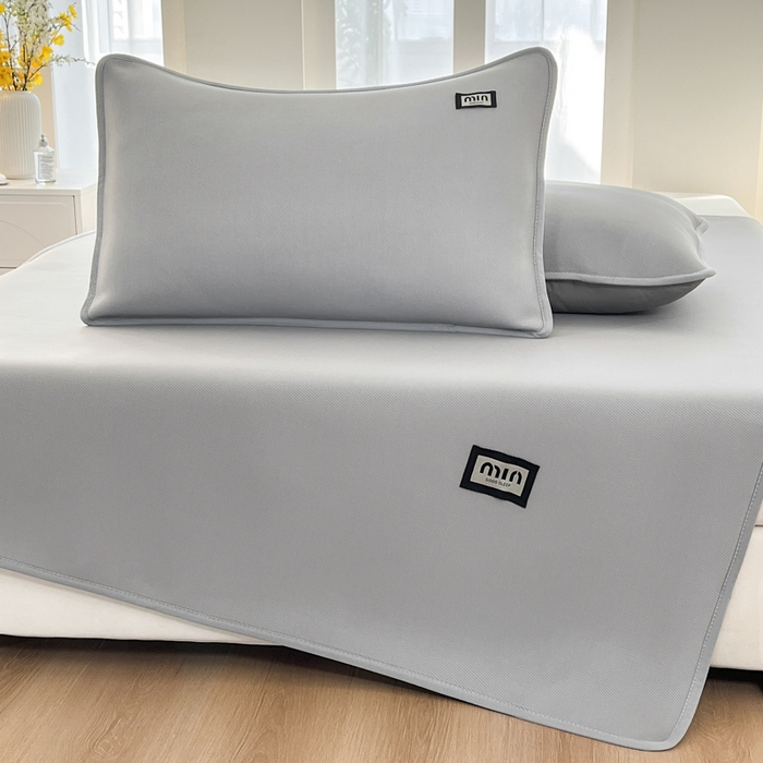 91家纺网 家纺一手货源 找家纺 子曰 2025新款A类高分子PE小清新凉感席系列-床垫款 小清新-灰