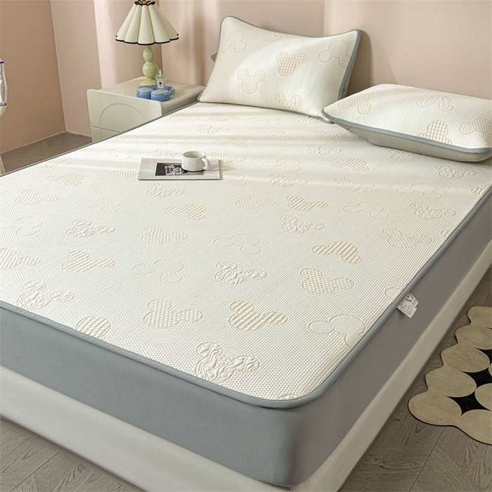 91家纺网 家纺一手货源 找家纺 （总）雯豆家纺 2025新款PE凉感提花冰丝床笠三件套全包中分子床罩床垫保护套