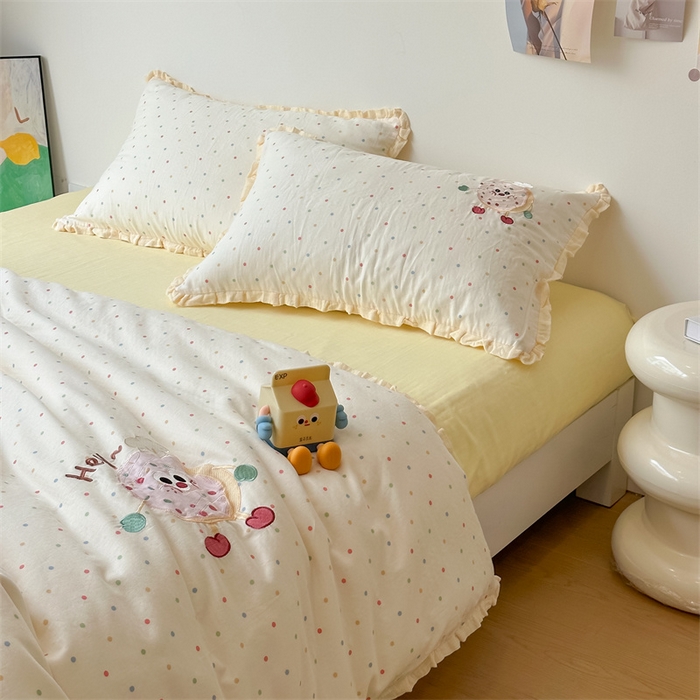 91家纺网 家纺一手货源 找家纺 潘朵拉家纺 2025新款全棉双层纱面包超人系列四件套 面包超人黄