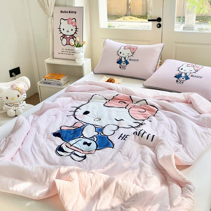 91家纺网 家纺一手货源 找家纺 蘭菲家纺 2025新款三丽鸥卡通印花夏被 摩卡