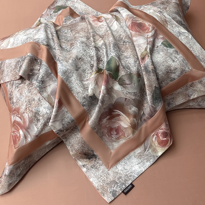 91家纺网 家纺一手货源 找家纺  2025A类母婴级天丝棉夹棉床盖床笠四件套全棉纯棉纯色长绒棉真丝保护罩高级感印花 梦寐繁花-橙