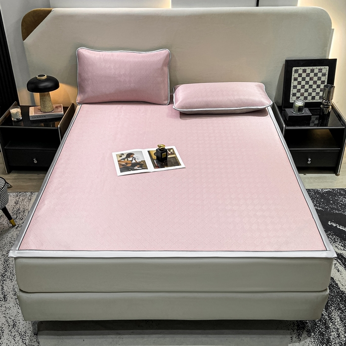 91家纺网 家纺一手货源 找家纺 给笠 2025新款碳光复合三明治 冰丝凉席 饼干-凉席粉色