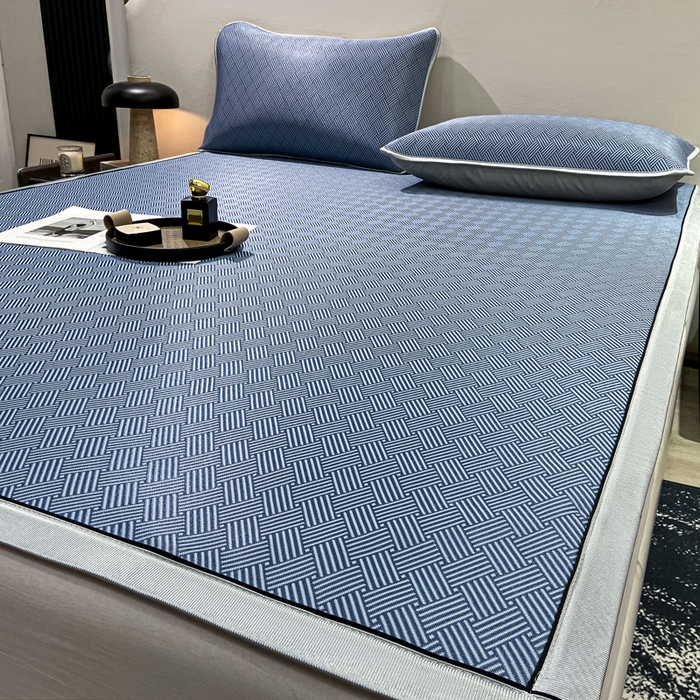 91家纺网 家纺一手货源 找家纺 给笠 2025新款碳光复合三明治 冰丝凉席 饼干-凉席蓝色