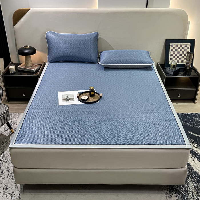 91家纺网 家纺一手货源 找家纺 给笠 2025新款碳光复合三明治 冰丝凉席 饼干-凉席蓝色