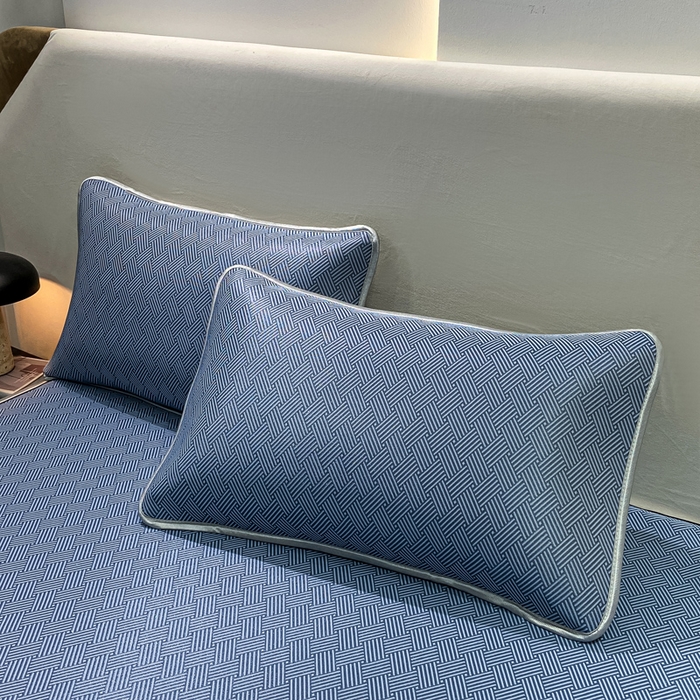 91家纺网 家纺一手货源 找家纺 给笠 2025新款碳光复合三明治 冰丝凉席 饼干-凉席蓝色