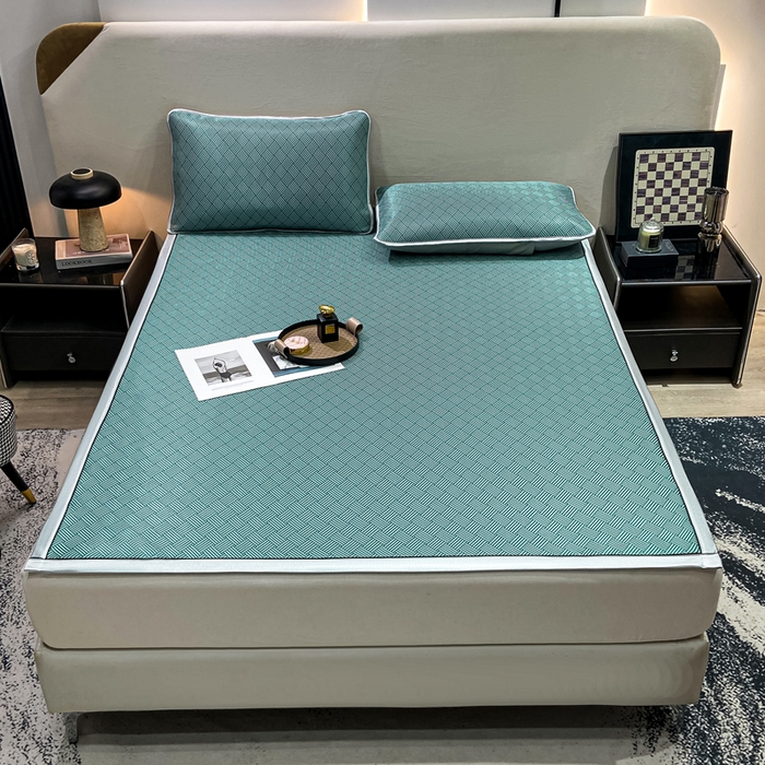 91家纺网 家纺一手货源 找家纺 给笠 2025新款碳光复合三明治 冰丝凉席 饼干-凉席绿色