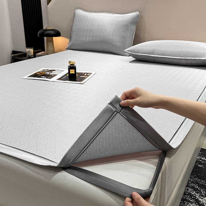 91家纺网 家纺一手货源 找家纺 给笠 2025新款碳光复合三明治 冰丝凉席 饼干-凉席银灰