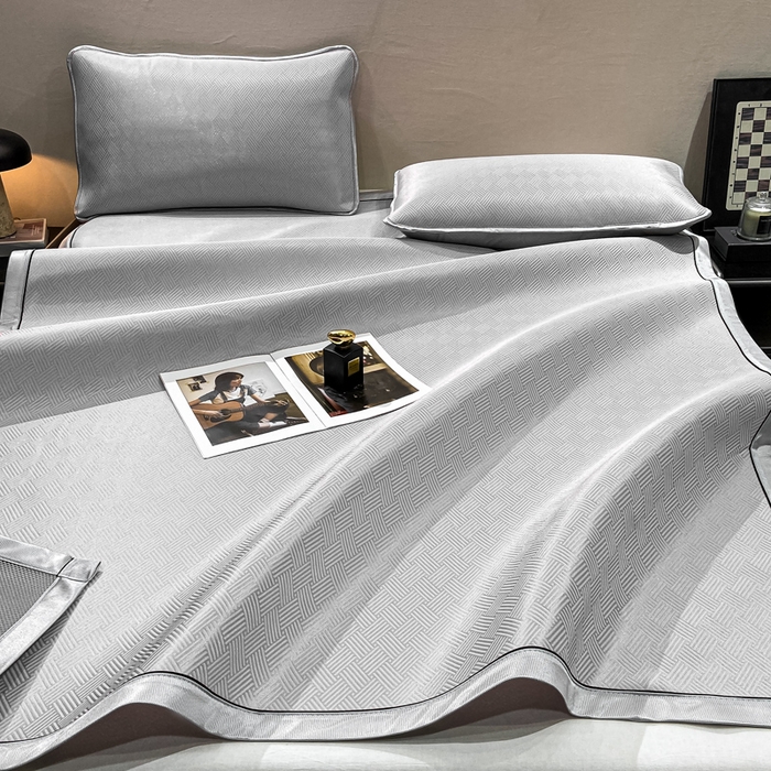 91家纺网 家纺一手货源 找家纺 给笠 2025新款碳光复合三明治 冰丝凉席 饼干-凉席银灰